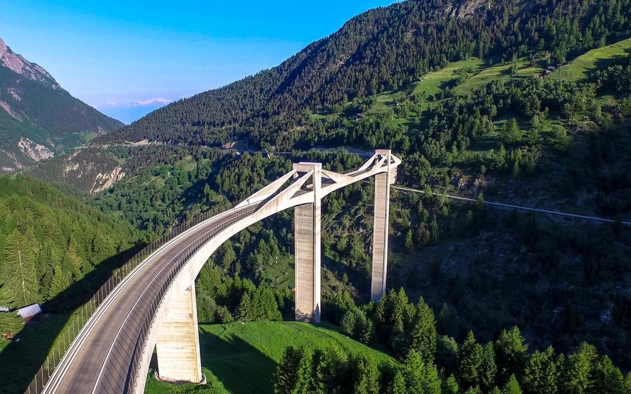 Gasthaus - Restaurant Simplon Va Hie Otel Brig Dış mekan fotoğraf